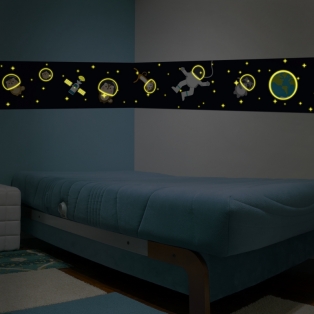 Kinderkamer lamp accessoire: Ruimte wandeling glow in the dark